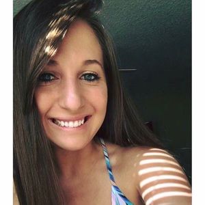 Meet your Posher, Cassandra